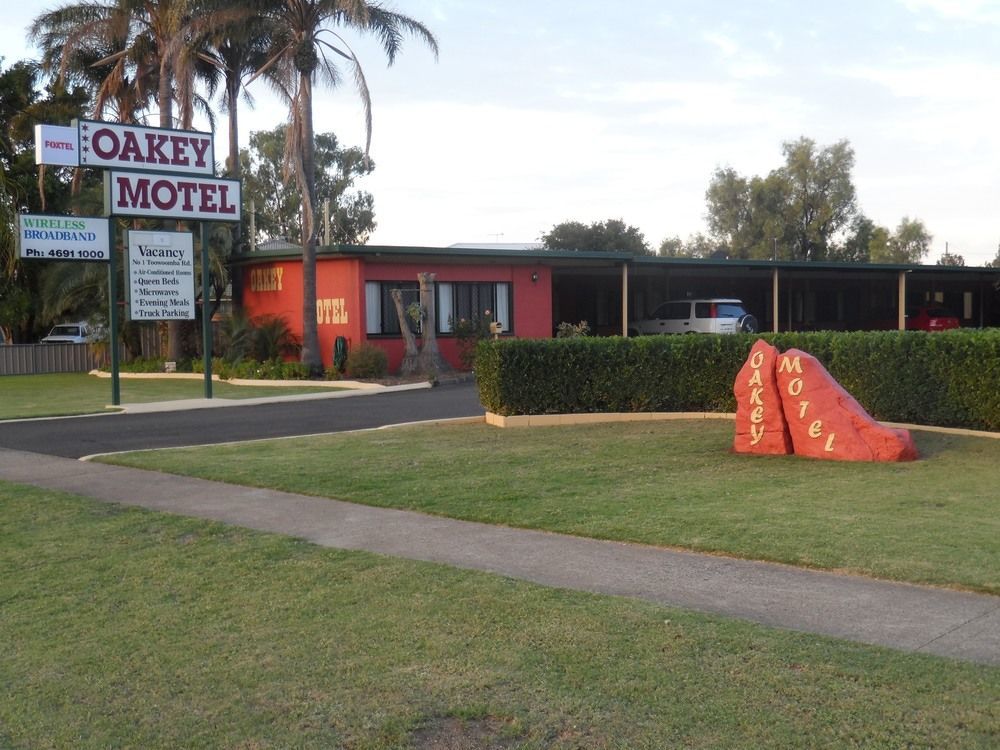 Oakey Motel Экстерьер фото